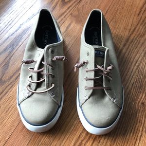 Sperry shoes